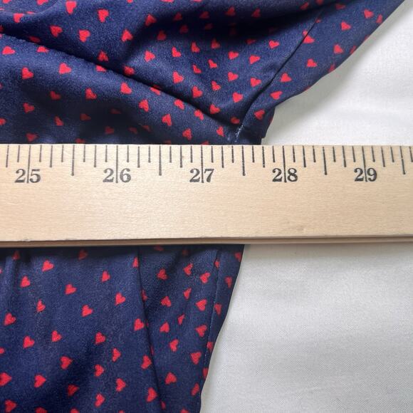 ModCloth Blouse Plus Size 3X Navy Blue Red Hearts AOP Long Sleeve Silky Button - Picture 10 of 16